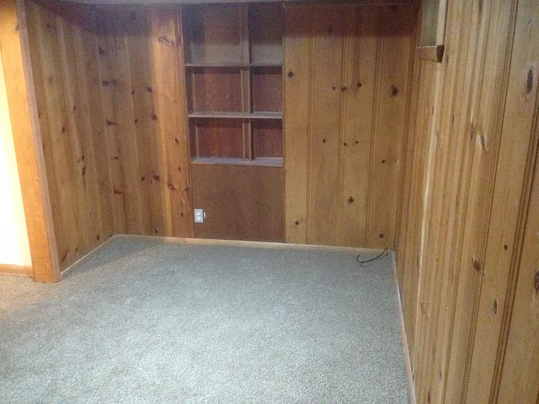 Lower Bed 3