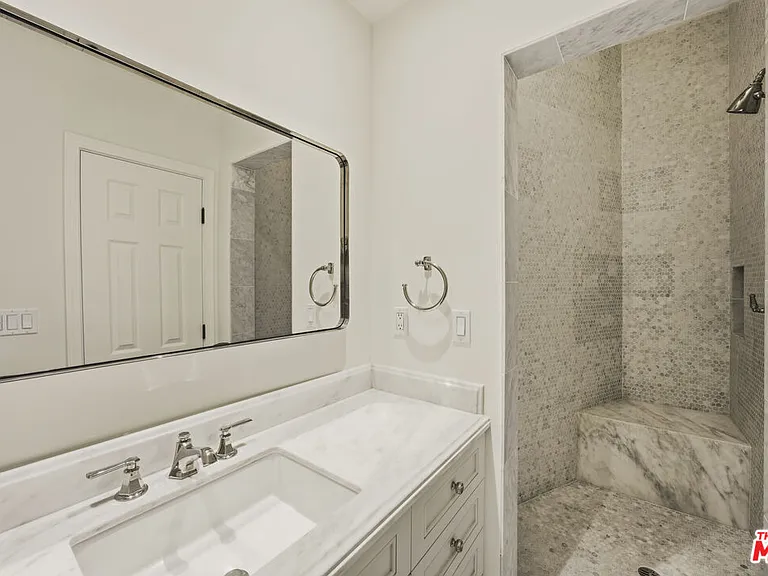 26723 Latigo Shore Dr — Photo 20