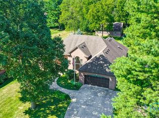 874 Cherry St, Perrysburg, OH 43551