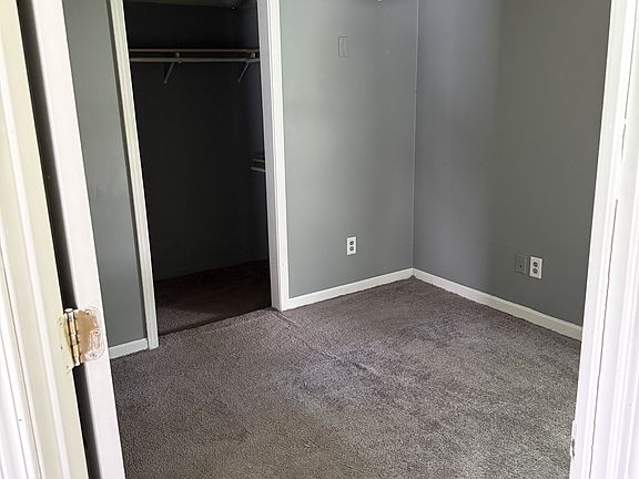 5th image of 5217 W Monroe Rd