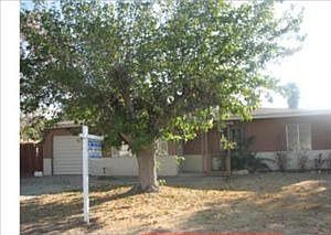 1st image of 3241 Garden Dr