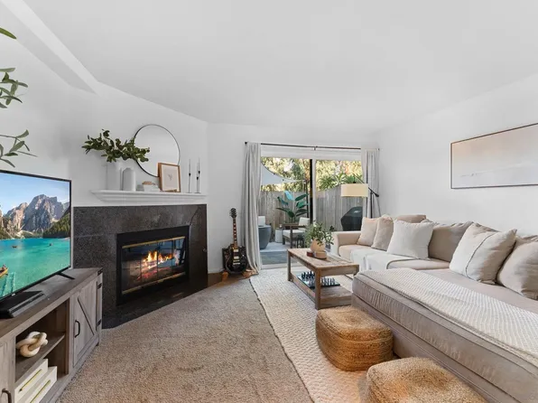 4527 Contour Blvd APT 8, San Diego, CA 92115