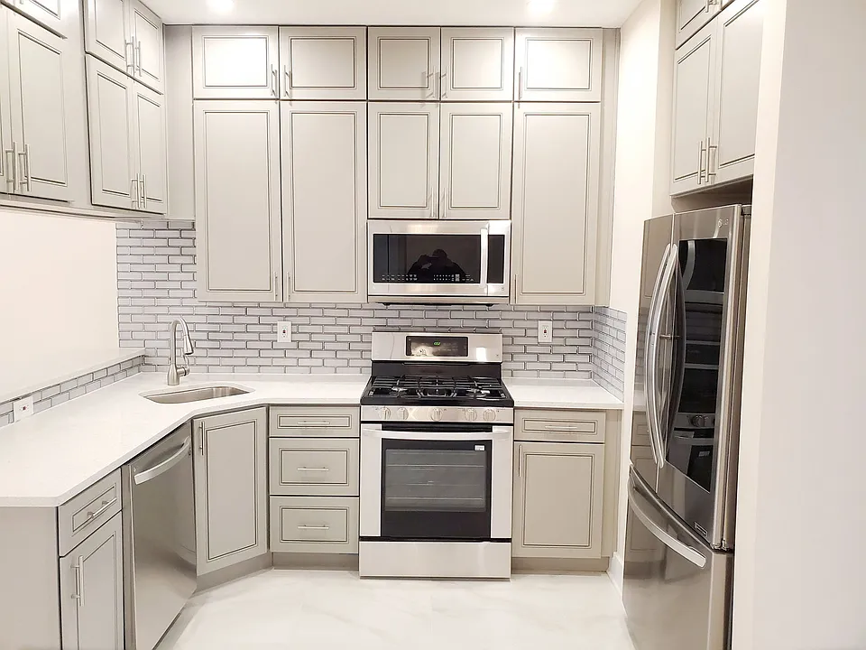 149 Peachtree Cir NE #19