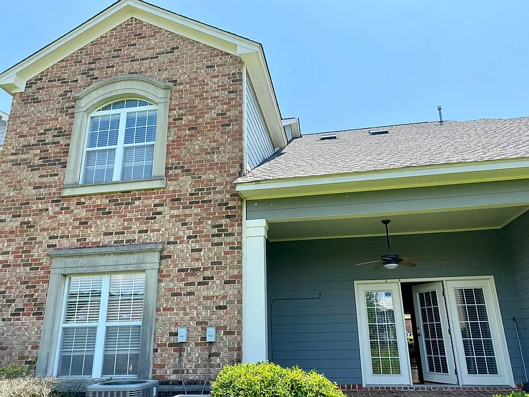 18 Charleston Cir — Photo 9