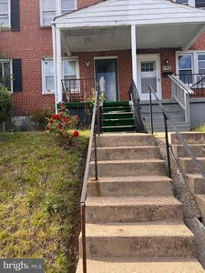 2920 Edgecombe Cir S, Baltimore, MD, 21215