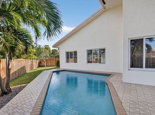 4517 NW 5th Ave, Boca Raton, FL 33431