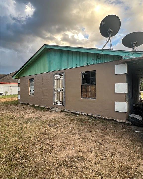 1st image of 318 El Sendero Dr