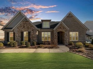 3520 Valleyway Rd, Cumming, GA 30040