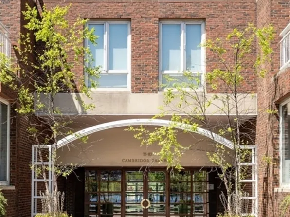 83 Cambridge Pkwy #W201, Cambridge, MA 02142