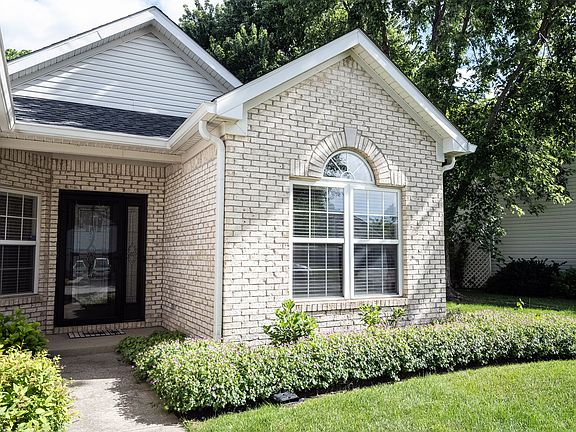 3rd image of 5844 Arrowleaf Ln