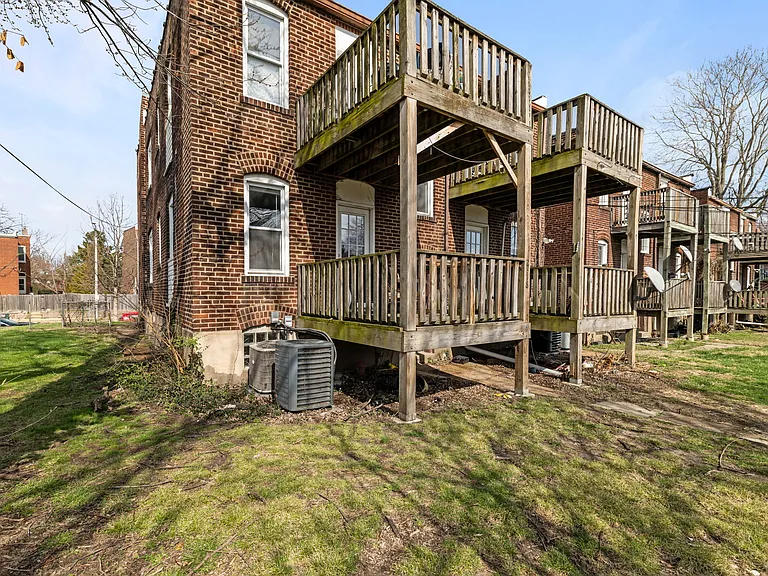 2116 Geyer Ave #A — Photo 14