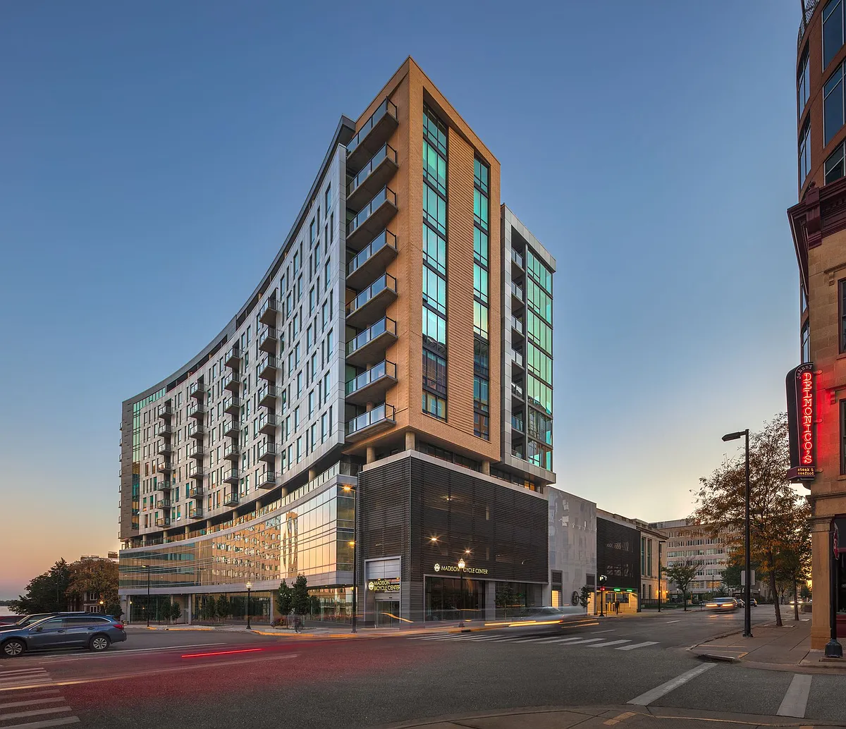 Building Photo - NoVo