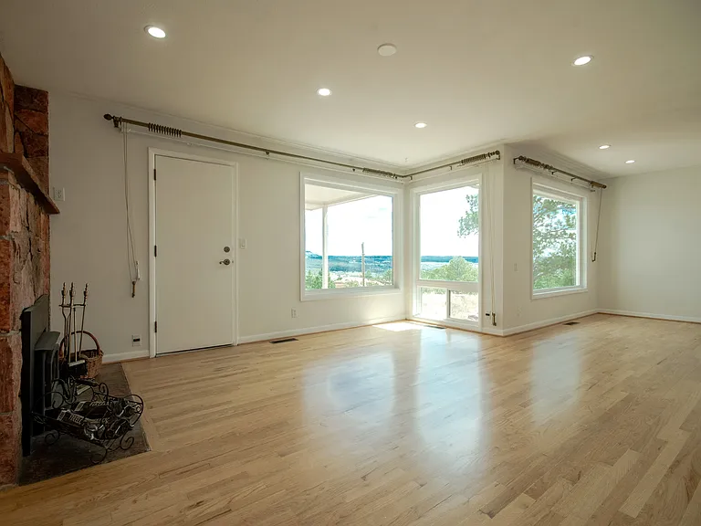 4710 Limestone Rd — Photo 9