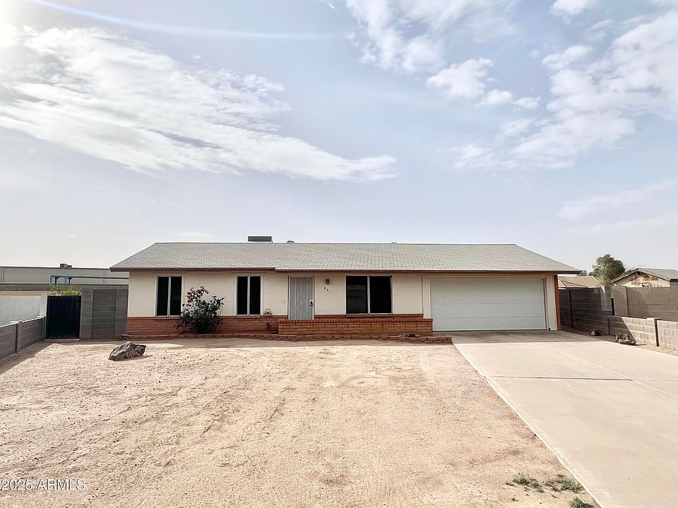 1st image of 901 N MENZE Street