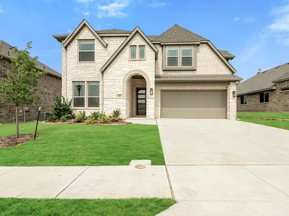 213 Comanche Trl, Alvarado, TX 76009