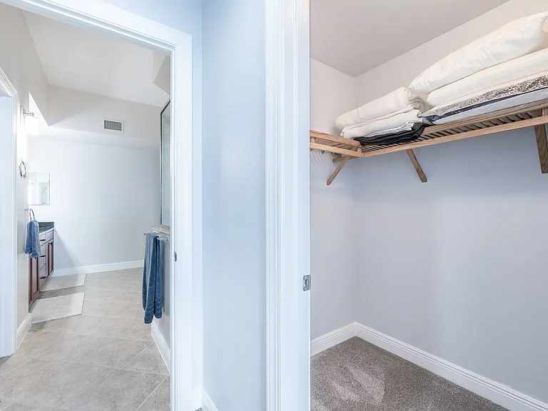 5116 Melbourne St #B-303 — Photo 27