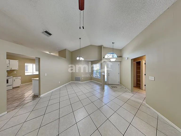 1821 Rudder Dr — Photo 3