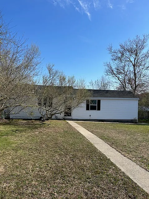 Building Photo - 43 Agawam Lake Shore Dr #E
