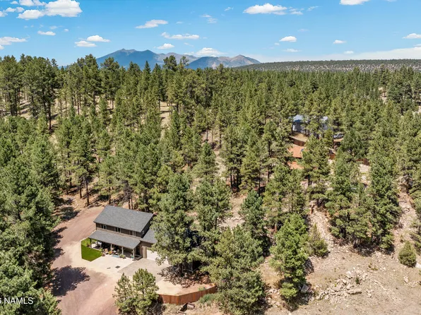 3348 Happy Trails Dr, Flagstaff, AZ 86005
