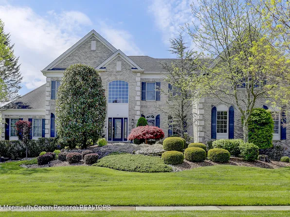 29 Witherspoon Way, Marlboro, NJ 07746