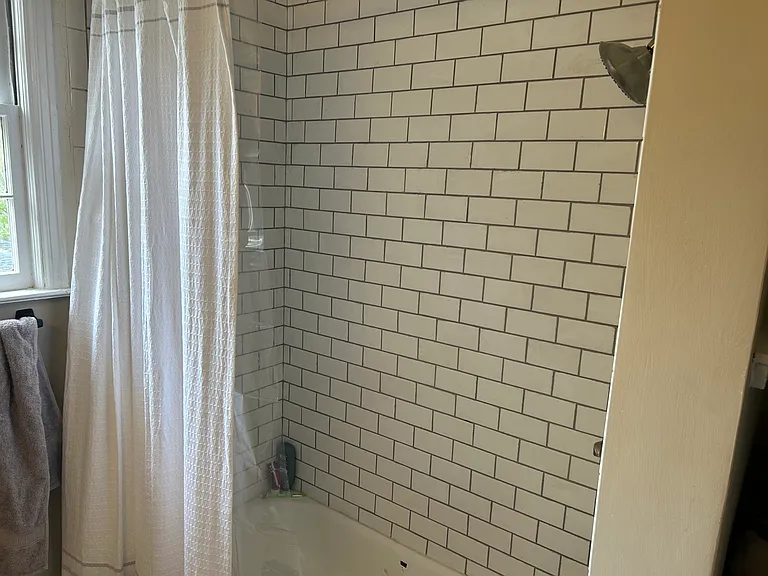 2910 Henry St — Photo 13