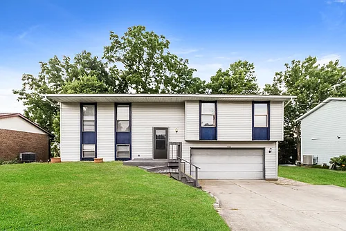 1800 Augusta Blvd Photo 1