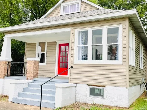 213 E Walnut St, Arcadia, MO 63621