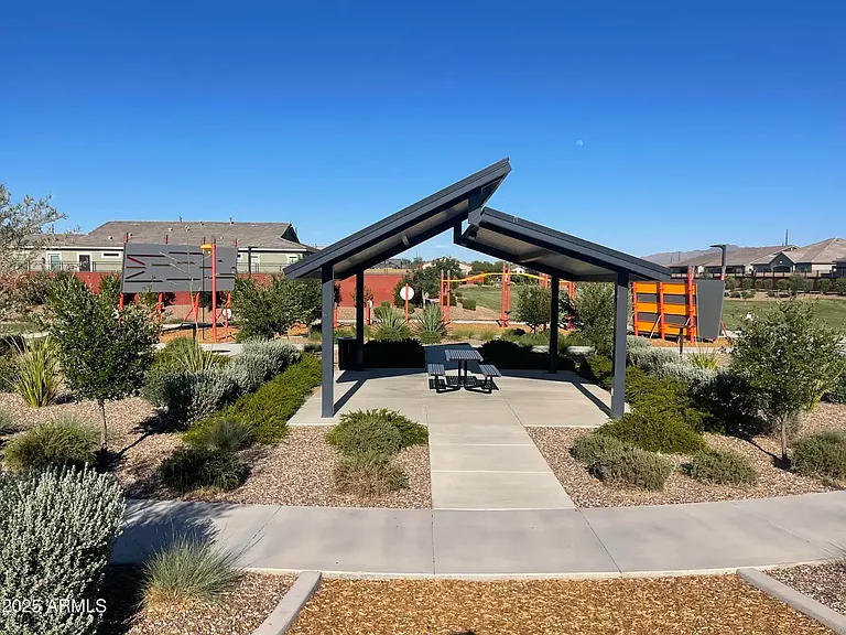90 E Virgo Pl — Photo 13