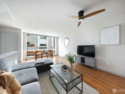 111 17th Avenue #B, Seattle, WA, 98122
