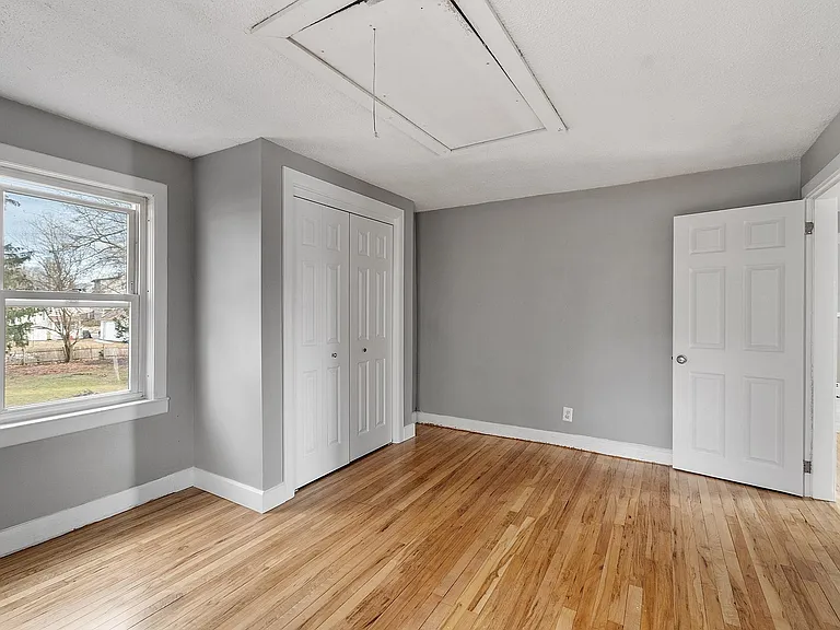 6 Cherry St #B — Photo 8