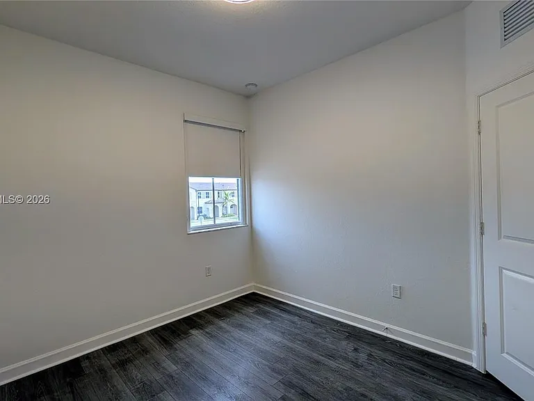 11811 SW 247th Ter #11811 — Photo 18