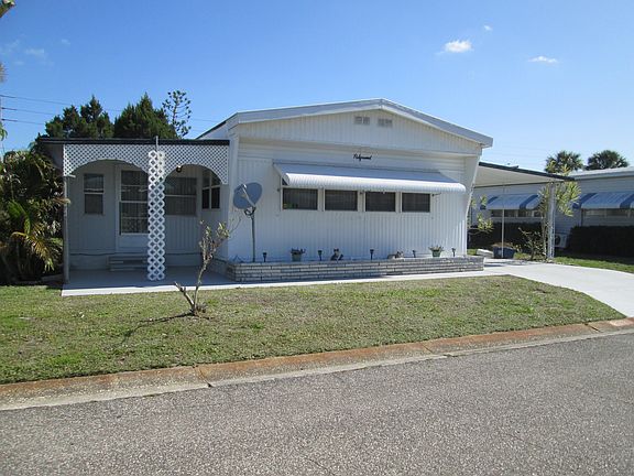 2nd image of 307 Diamond Head Dr