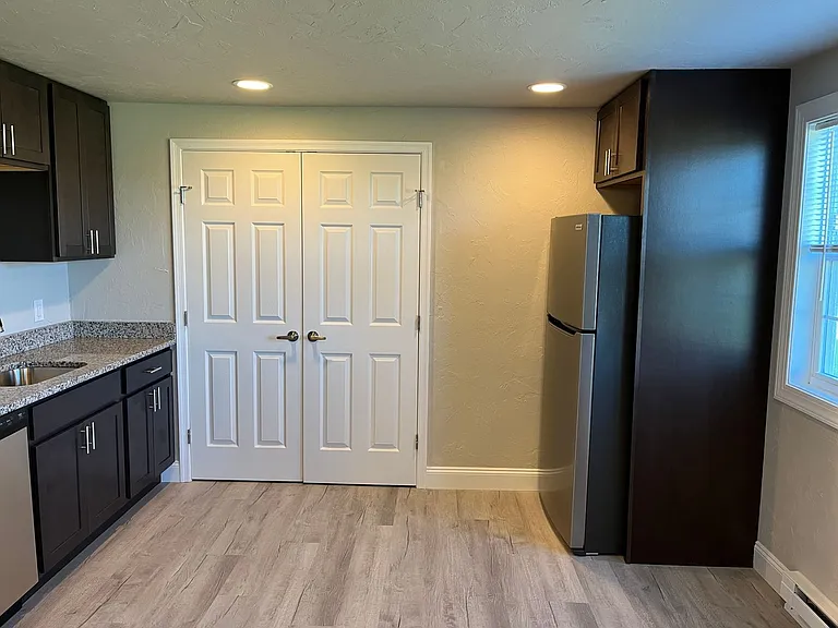 Salem Run Apartments - Phase 1 — Photo 96
