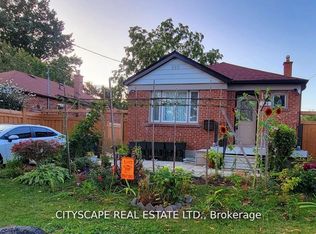 16 Melody Rd, Toronto, ON M9M1C7