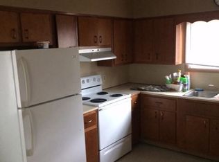 305 E Leo St APT A, Eureka, IL
