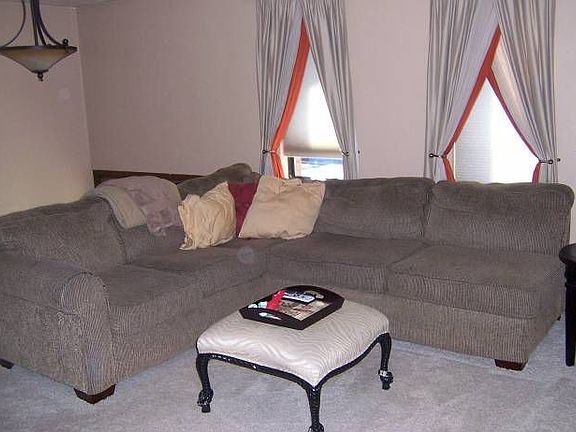 2nd image of 528 Amblers Ln
