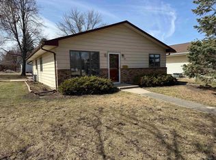 151 N 3rd Ave W, Hartley, IA 51346