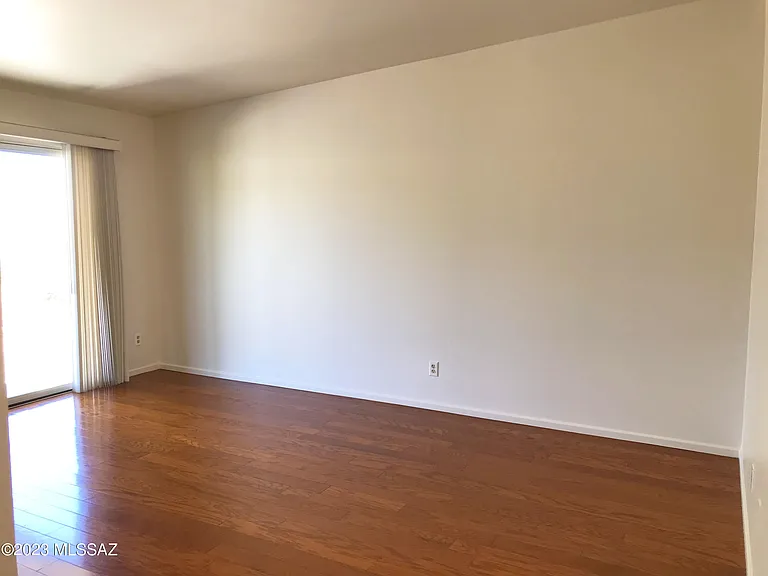 7800 N Nicole Pl — Photo 36