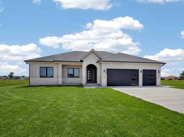 1809 NE 24th Ln, Ankeny, IA 50021