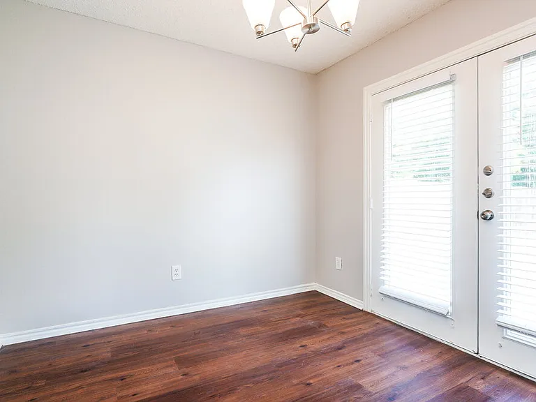 3156 Pine Valley Dr — Photo 7