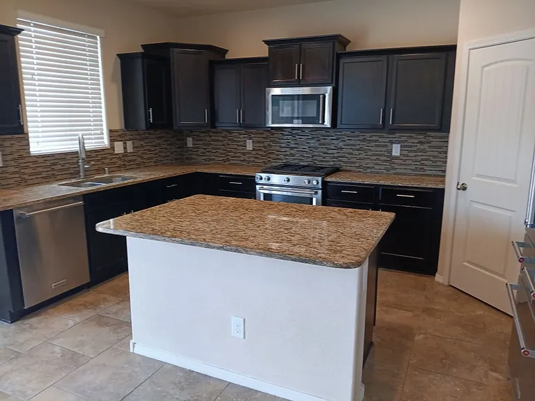 3806 Dynamite Rd NE — Photo 6