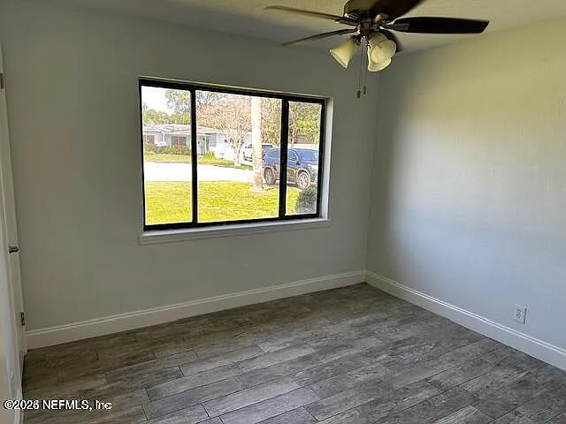 1012 N 6th Ave — Photo 11