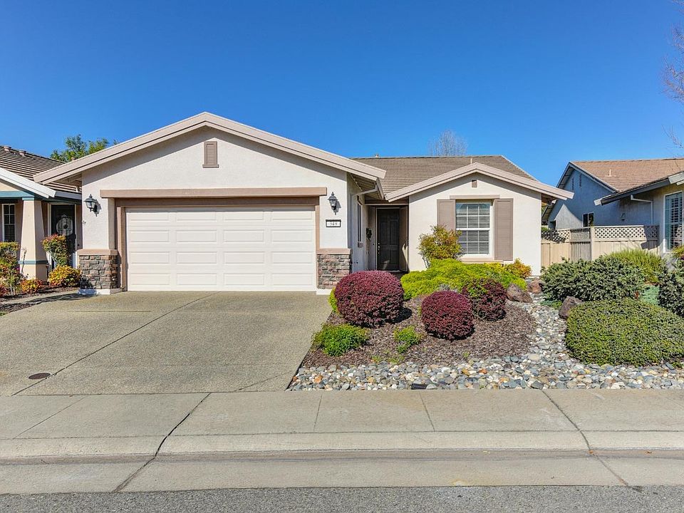 1st image of 349 Lilac Ln