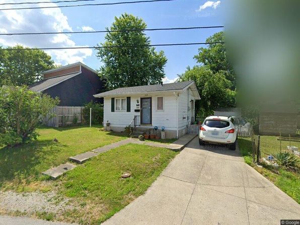 1823 Brent St