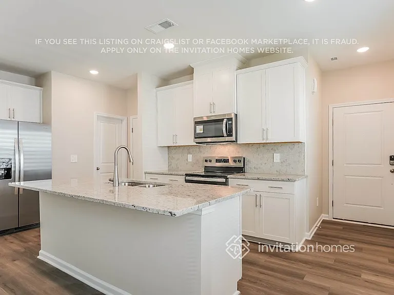 1171 Greenville Way — Photo 7