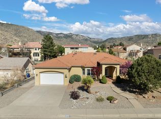 1720 Archuleta Dr NE, Albuquerque, NM 87112