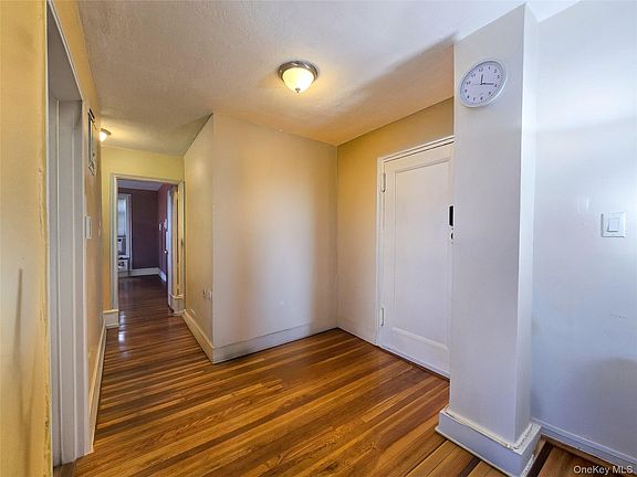 3rd image of 14035 Burden Crescent #504