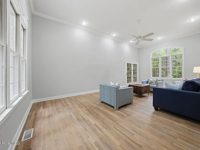 6253 Cattail Ct — Photo 15