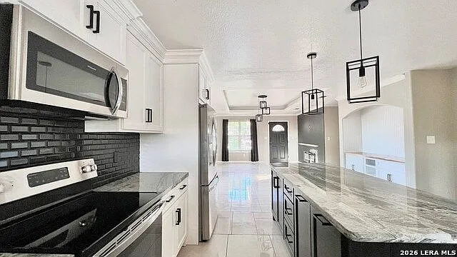 1890 Timberwood Dr — Photo 9