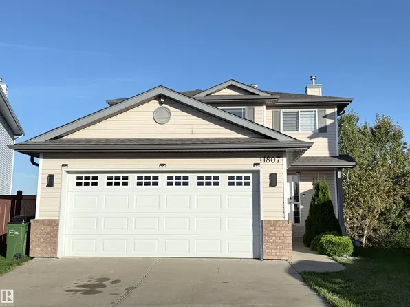 11807 171st Ave NW, Edmonton, AB T5X 6H8